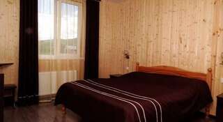 Гостиница Горное Озеро Даховская Двухместный номер с 1 кроватью или 2 отдельными кроватями-5